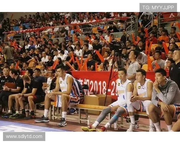 纽约尼克斯迎战强敌 精彩赛事引爆球迷热情 决战时刻即将上演