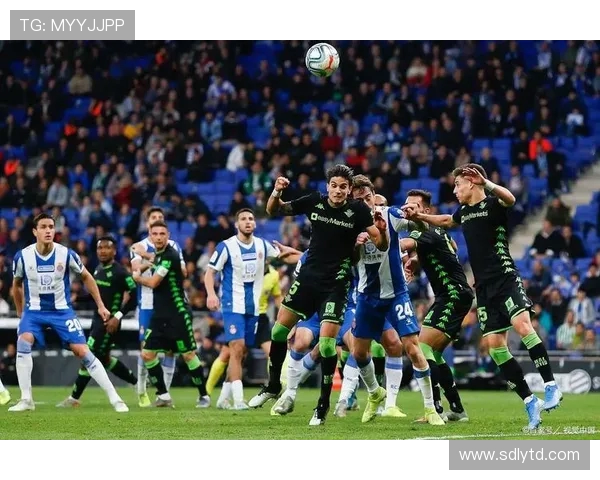 皇马迎战毕尔巴鄂挑战升级 球迷期待新一轮西甲激烈对决 皇马迎战毕尔巴鄂挑战升级 球迷期待新一轮西甲激烈对决