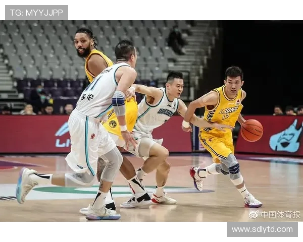 国王队迎战快船全力出击 力图延续连胜势头争夺季后赛席位 国王队迎战快船全力出击 力图延续连胜势头争夺季后赛席位