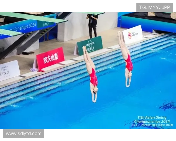 从腾空到入水的完美瞬间探秘跳水运动背后的科学与艺术