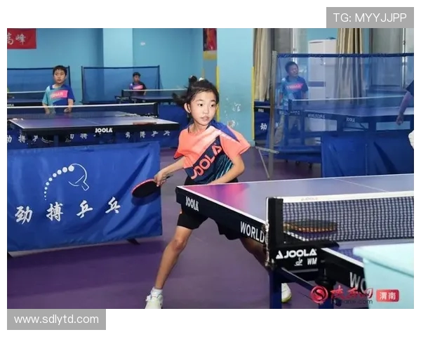 乒乓球激荡青春梦想彰显拼搏精神引领全民健身新风尚 乒乓球激荡青春梦想彰显拼搏精神引领全民健身新风尚