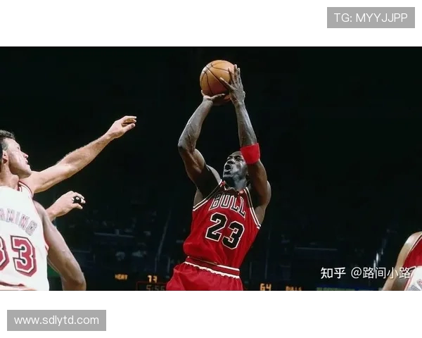 篮球巨星的崛起与挑战 如何在激烈竞争中保持巅峰状态