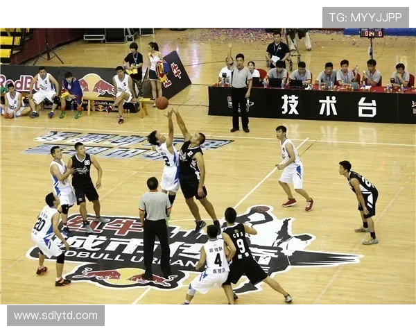 聚焦篮球明星成长历程与赛场传奇故事全景揭秘与未来展望蓝图之路华章 聚焦篮球明星成长历程与赛场传奇故事全景揭秘与未来展望蓝图之路华章