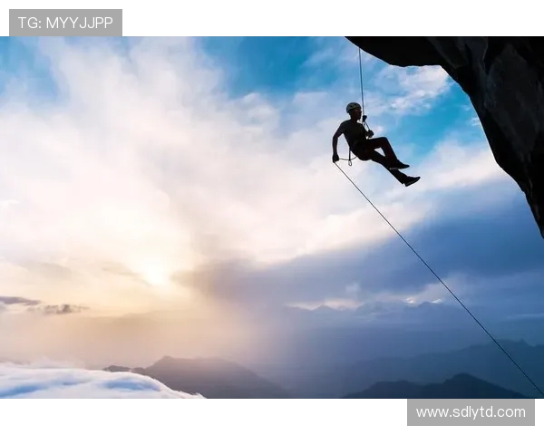 极限运动的魅力与挑战：深入成都极限运动队的团结与协作之道