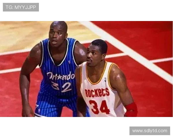 哈基姆·奥拉朱旺：从尼日利亚篮球奇才到NBA传奇中锋的辉煌之路