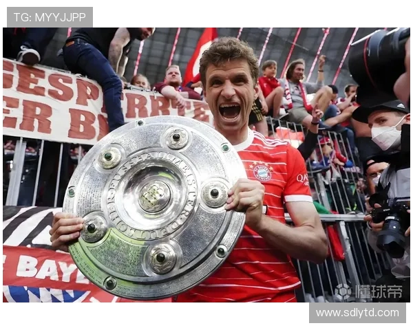 国王杯激战巴塞罗那对决拜仁慕尼黑精彩回顾与赛后分析